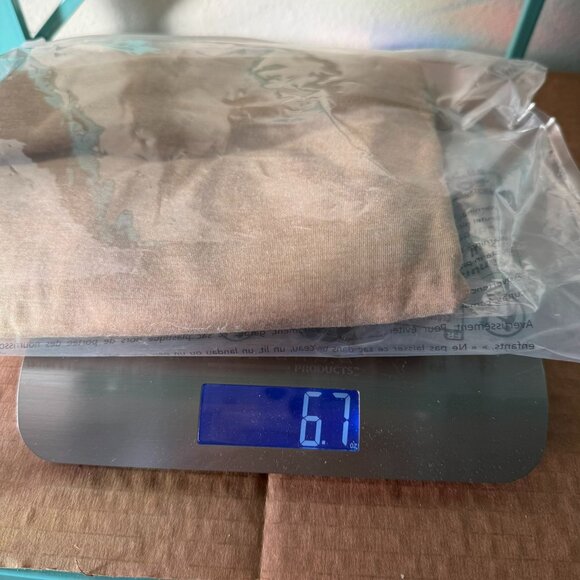 Khaki V Neck Tee Shirt Size XL Soft Lightweight Casual Top Beigecore Tan Basic - Picture 10 of 10